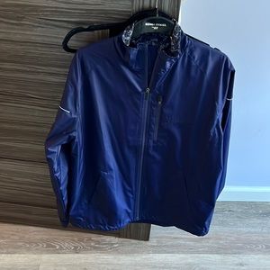 Like new Robert Graham rain coat